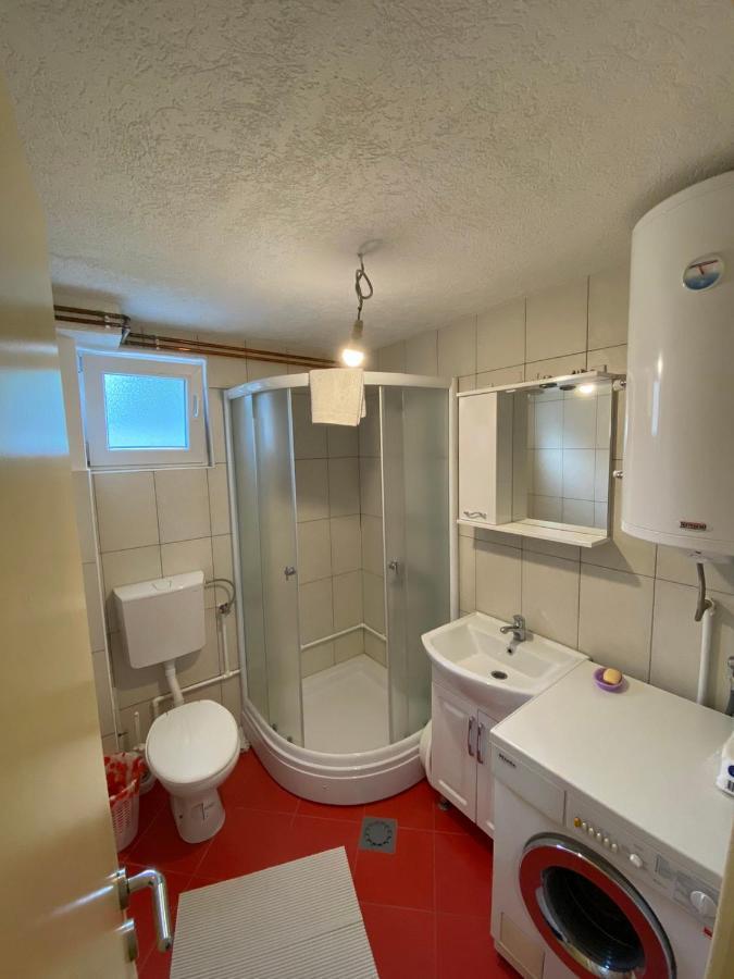 Appartamento Apartman Kaljevic Žabljak Esterno foto
