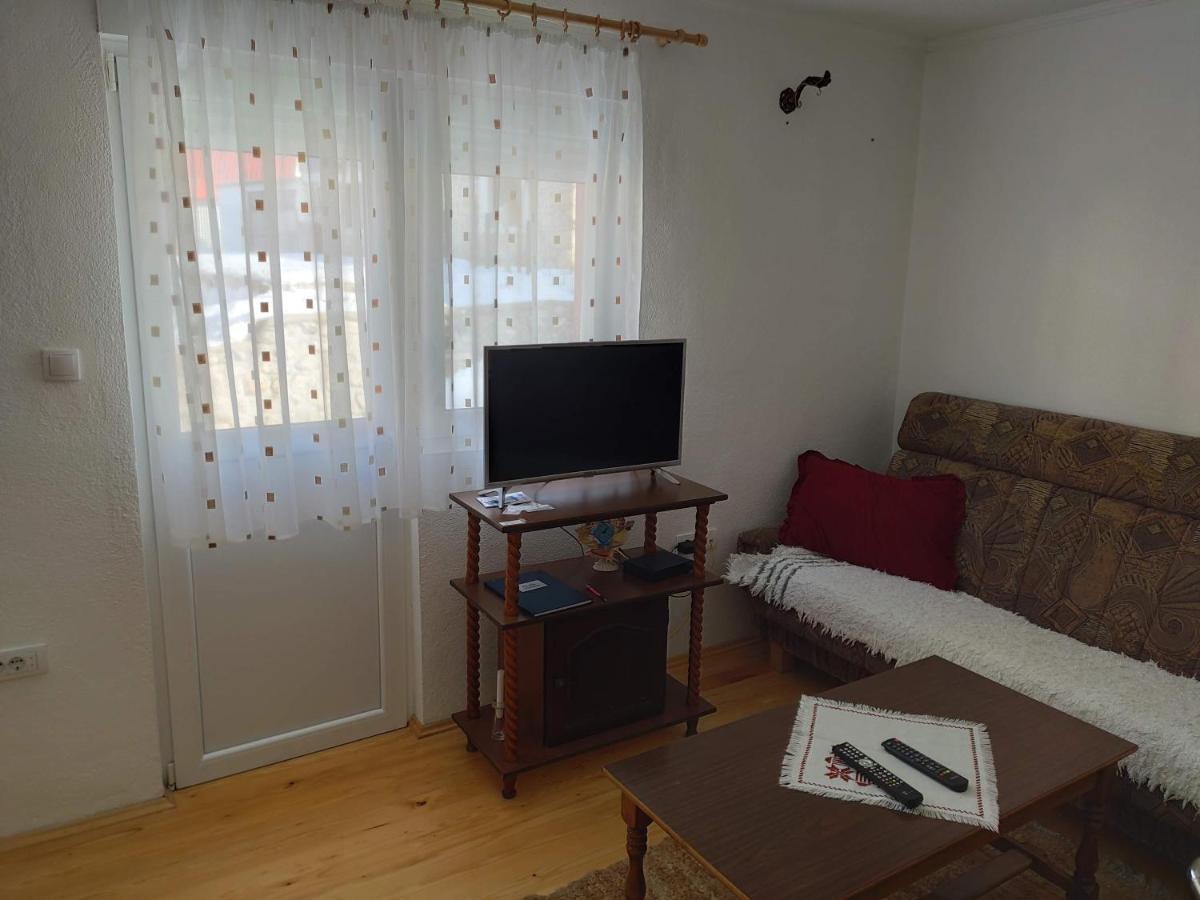Appartamento Apartman Kaljevic Žabljak Esterno foto